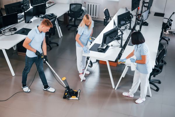 Commercial Facility Cleaning
